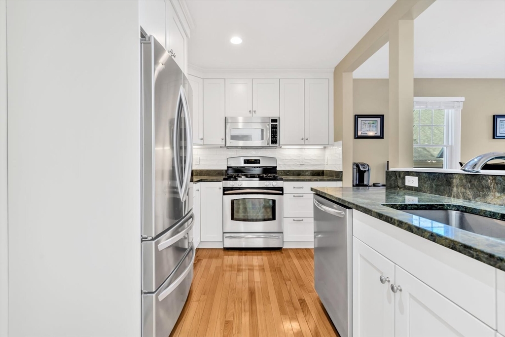 Mashpee, Massachusetts 02649, United States, 2 Bedrooms Bedrooms, ,4 BathroomsBathrooms,Residential,Active,95635