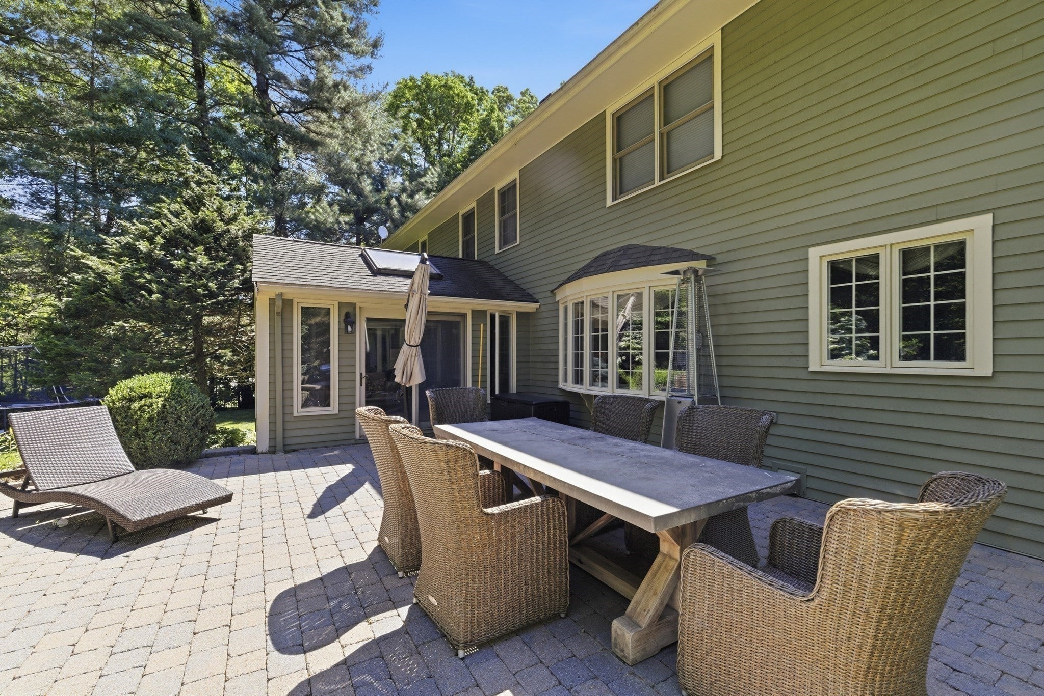 10 Donnelly Drive