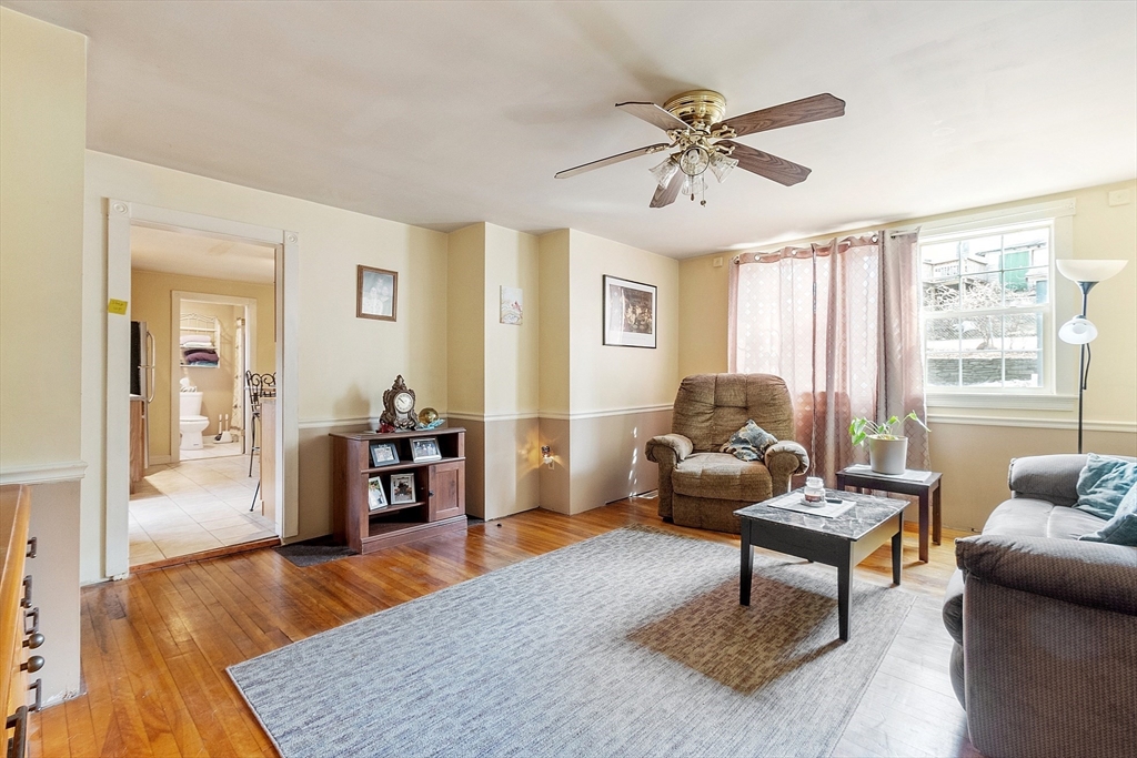478 Kimball St