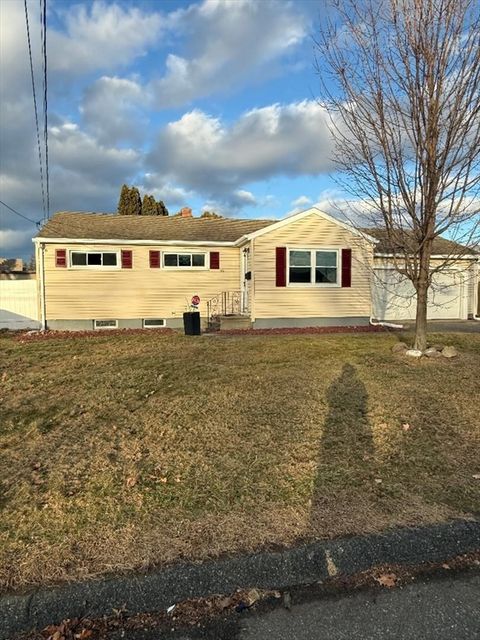 36 Daley St Chicopee MA 01013