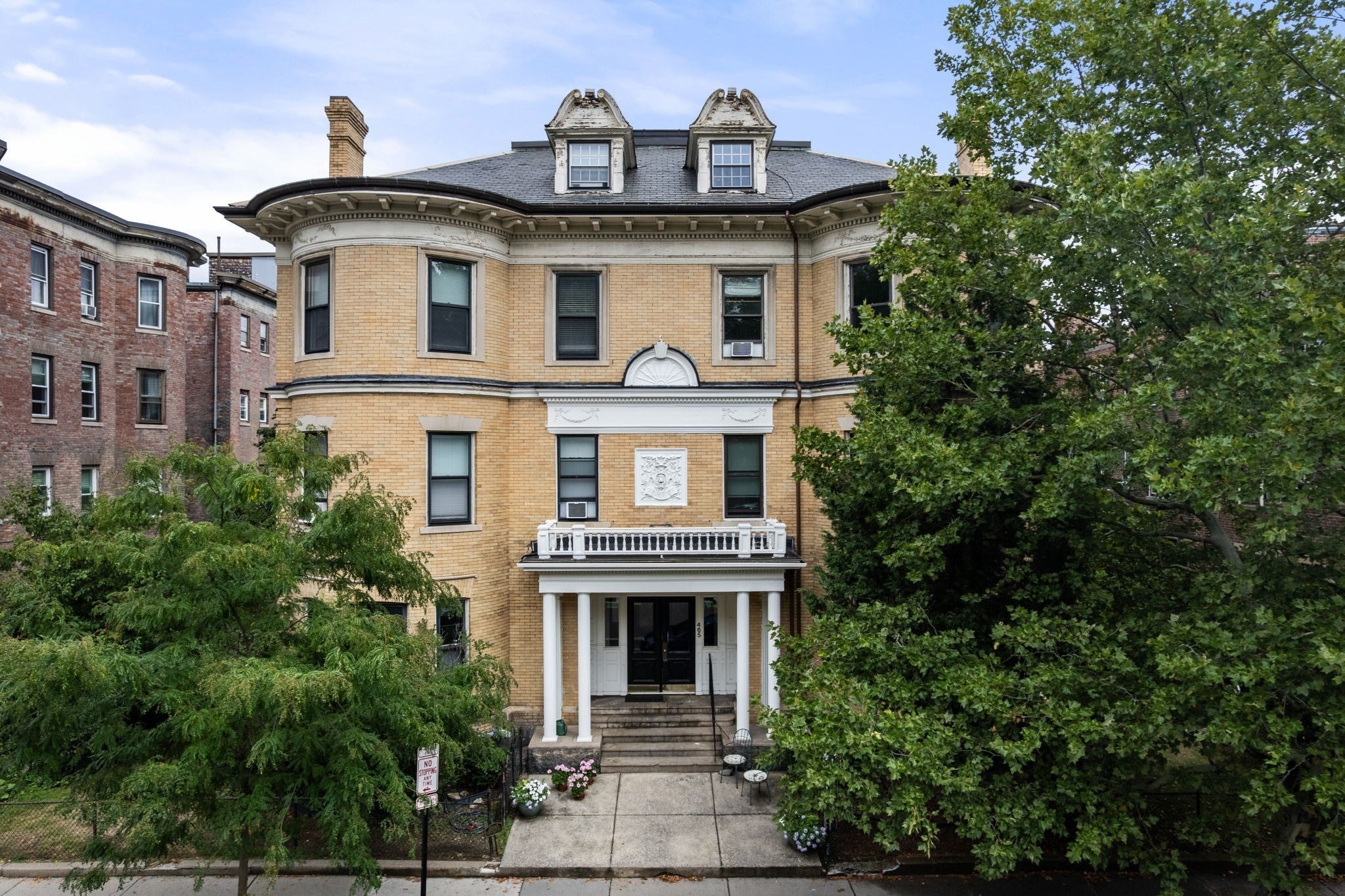 465 Washington St #1, Brookline, MA Photo #1