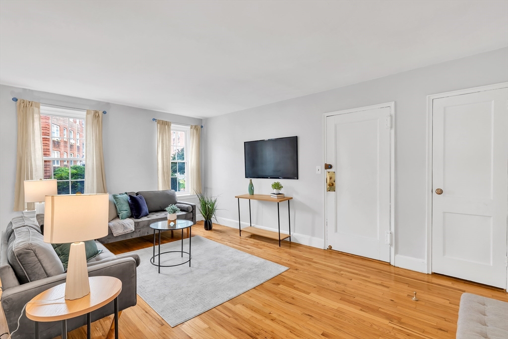 21 Englewood Ave 2