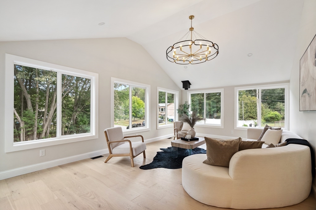 1 Silversmith Way