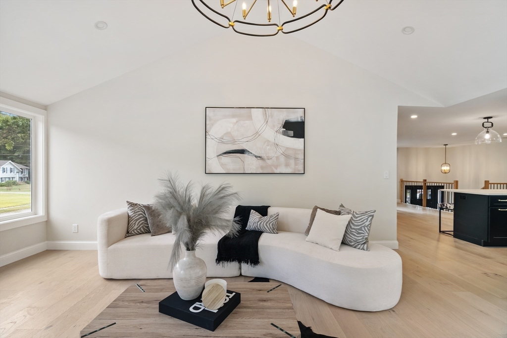 1 Silversmith Way