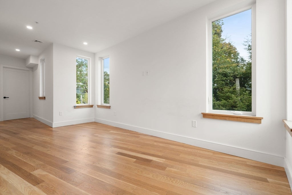 58 Kent ST #U304, Brookline, MA, 58 Kent ST #U304, Brookline, MA Photo #8