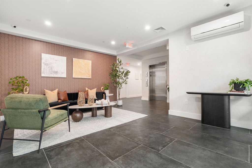 58 Kent ST #U304, Brookline, MA, 58 Kent ST #U304, Brookline, MA Photo #17