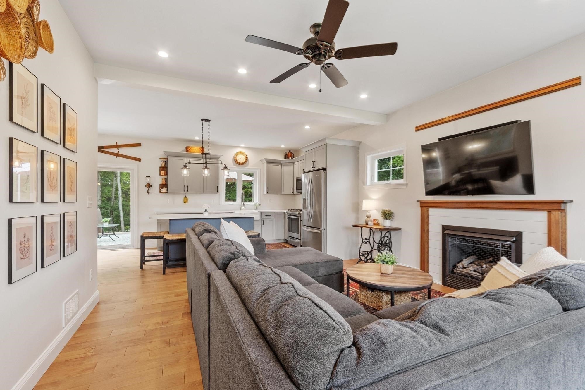 837 New West Townsend Rd, Fitchburg, MA, 837 New West Townsend Rd, Fitchburg, MA Photo #7