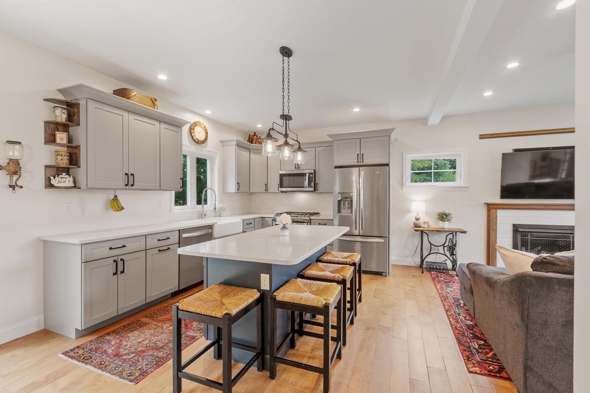 837 New West Townsend Rd, Fitchburg, MA, 837 New West Townsend Rd, Fitchburg, MA Photo #2