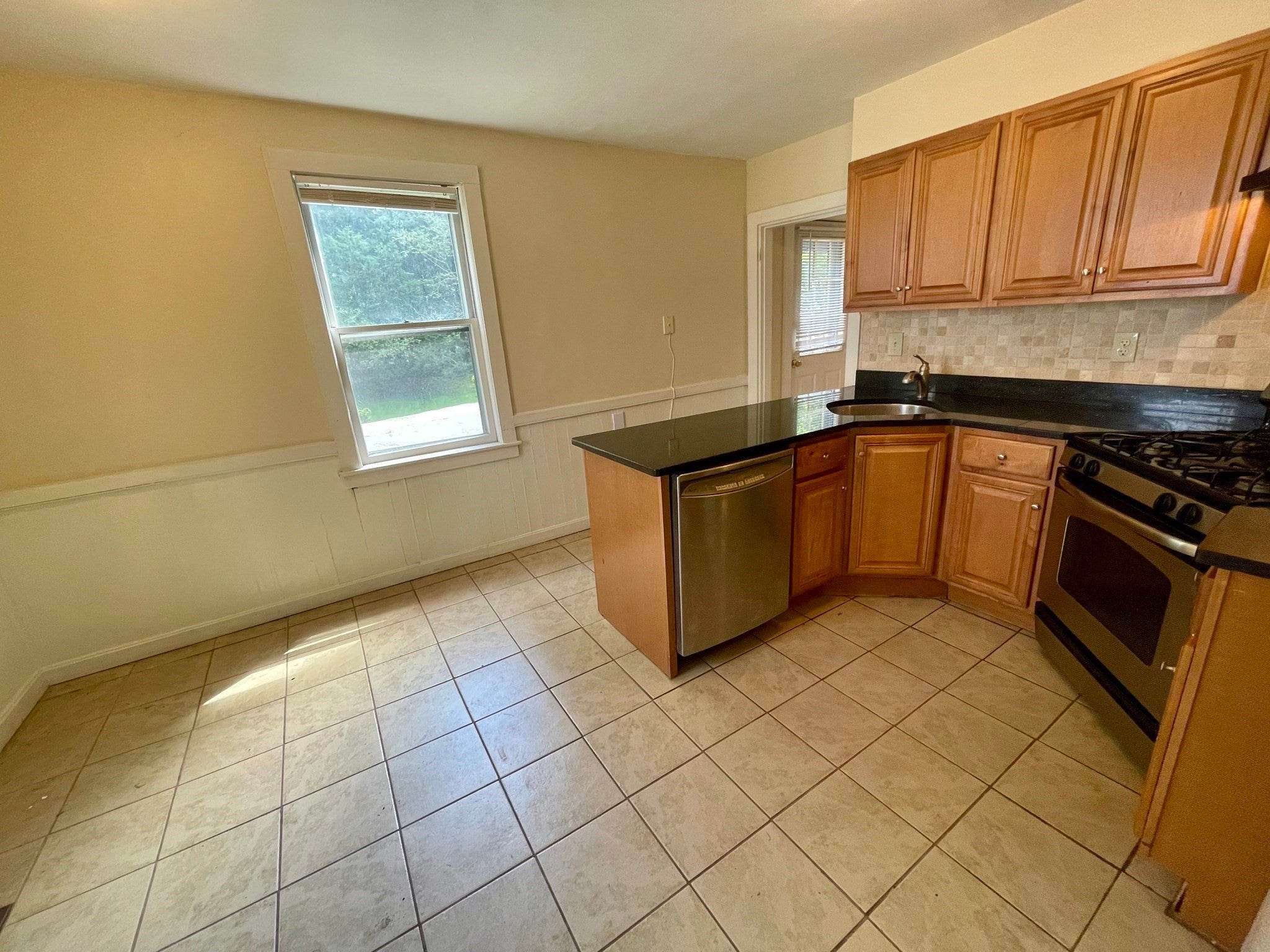 23 Lexington St #23, Weston, MA, 23 Lexington St #23, Weston, MA Photo #6