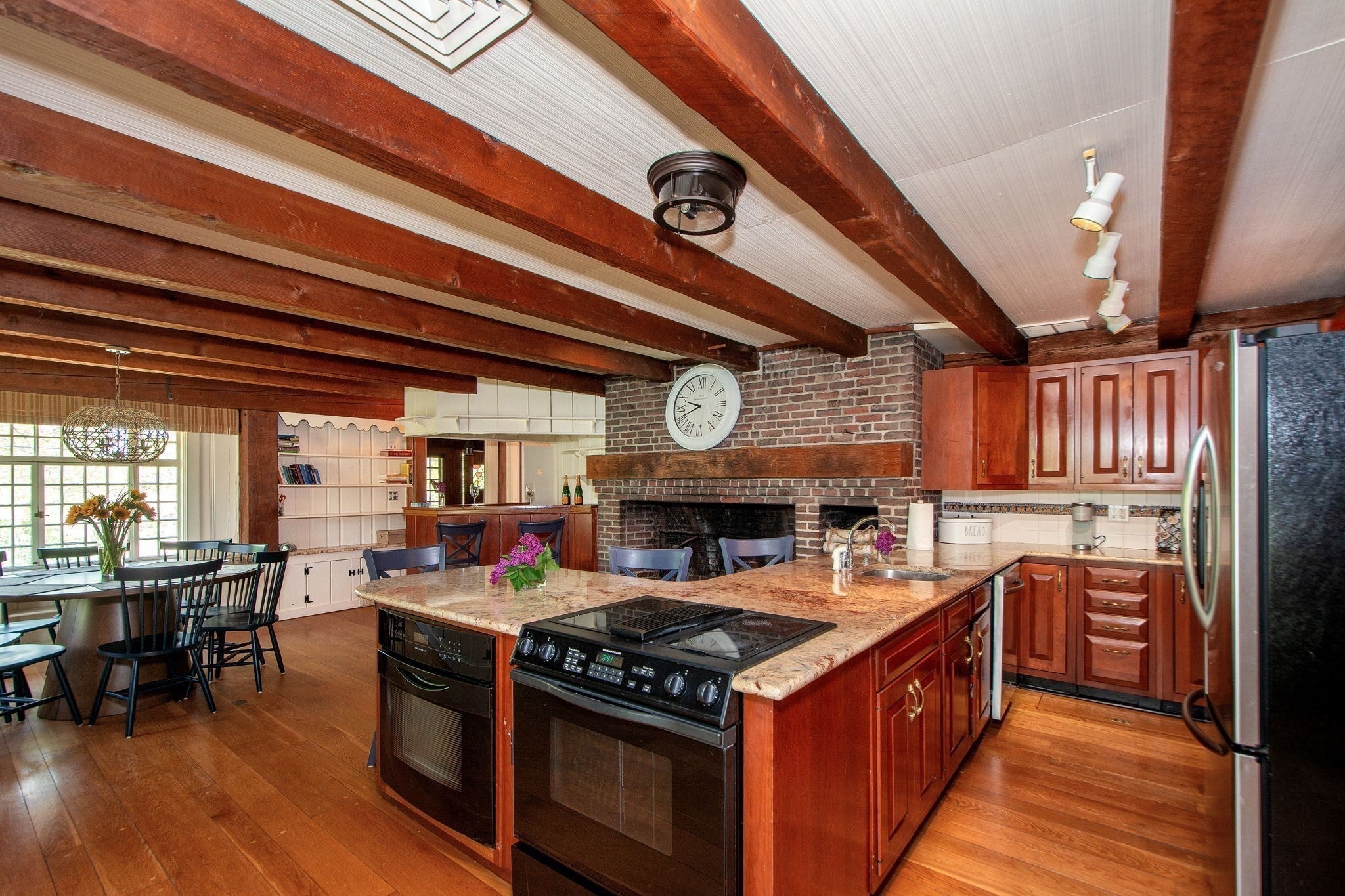 19 Hobart Lane #1, Cohasset, MA Photo #5