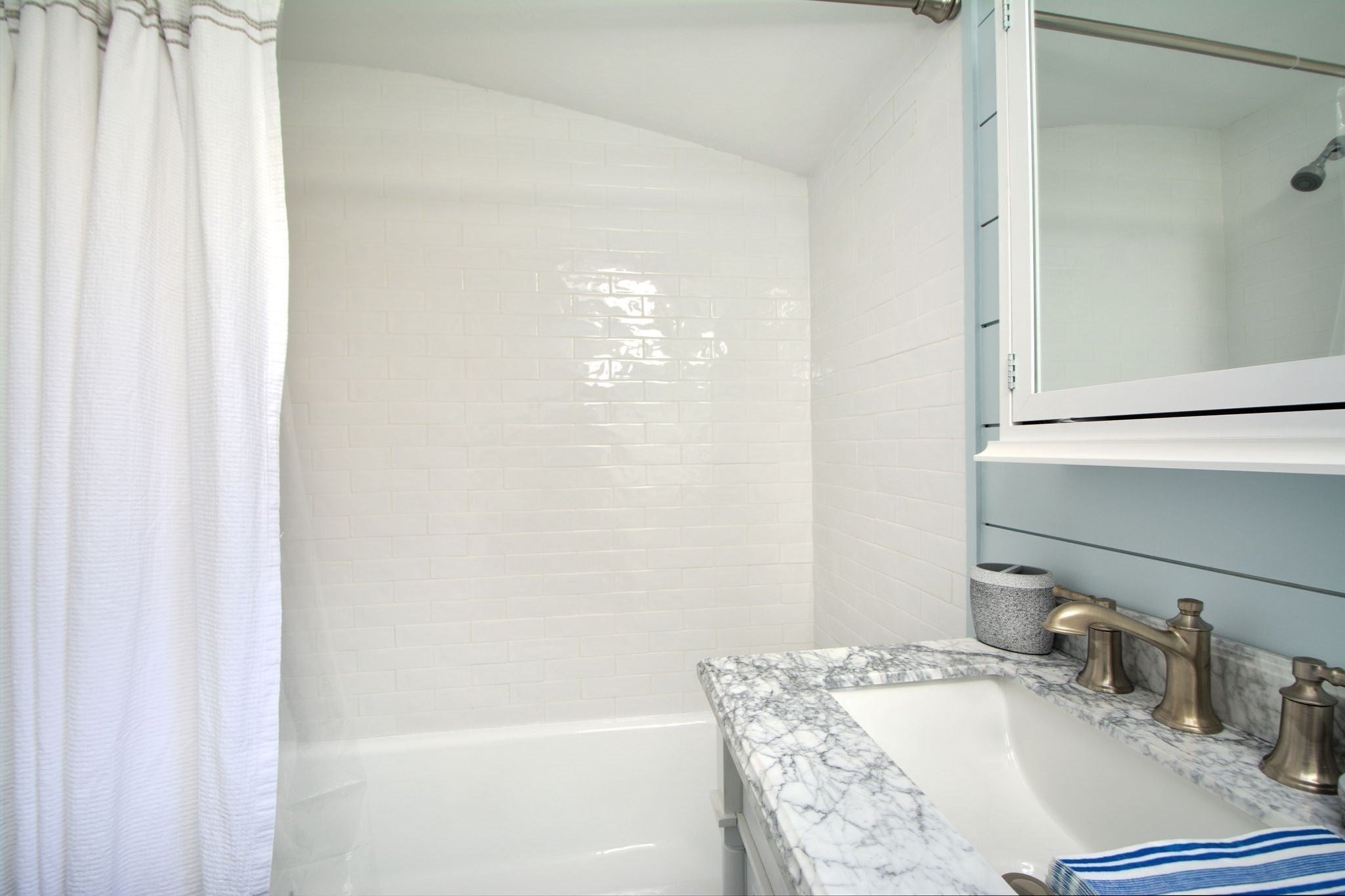 19 Hobart Lane #1, Cohasset, MA Photo #31