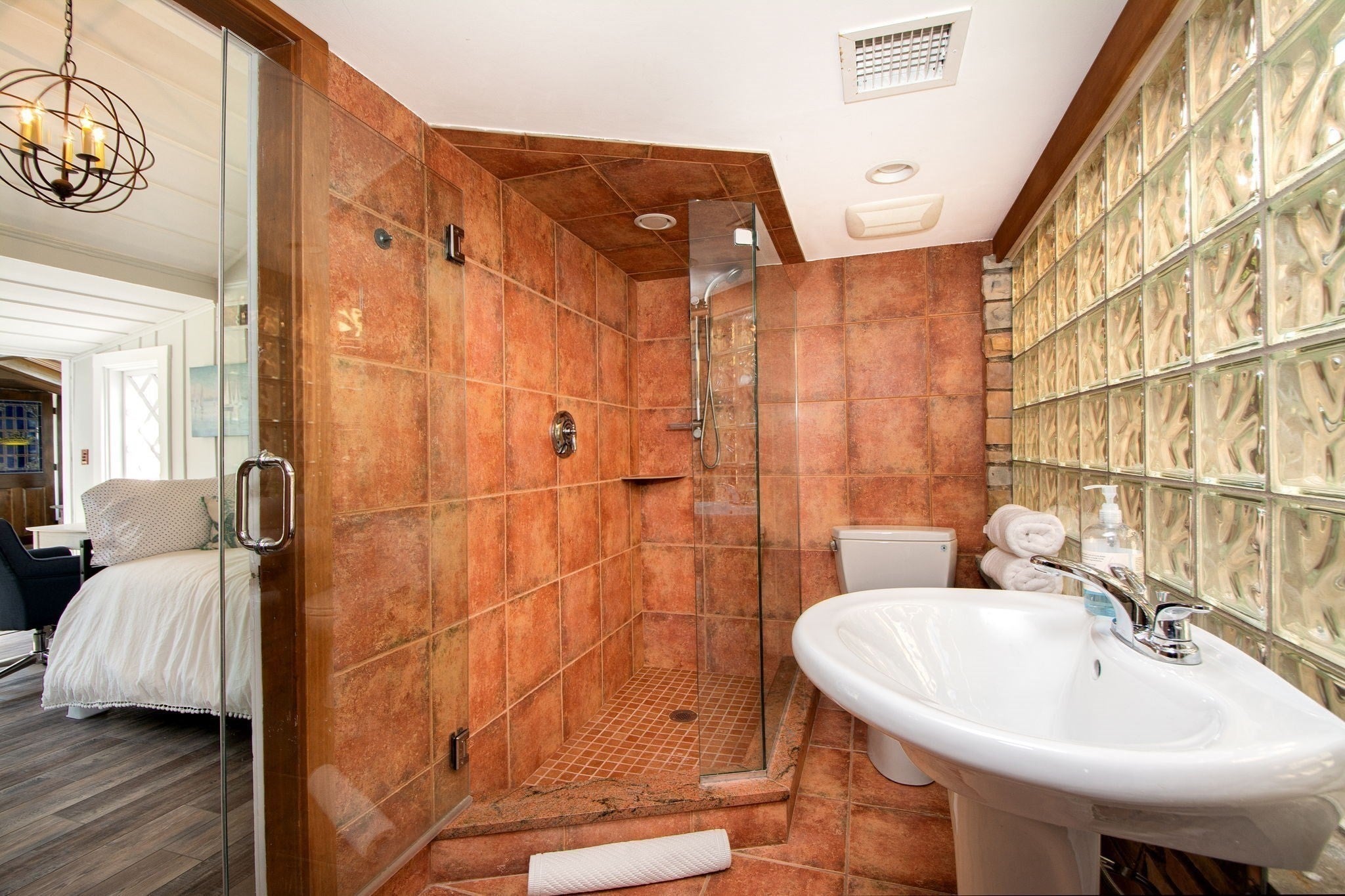 19 Hobart Lane #1, Cohasset, MA Photo #23