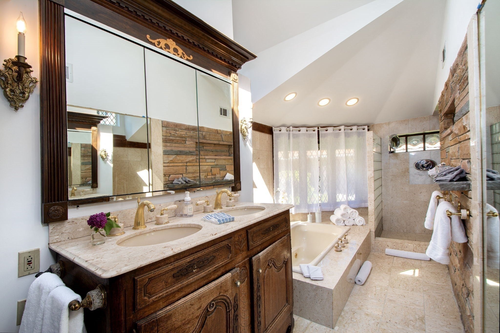 19 Hobart Lane #1, Cohasset, MA Photo #26