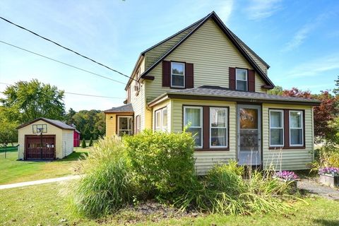 268 Manning St Hudson MA 01749