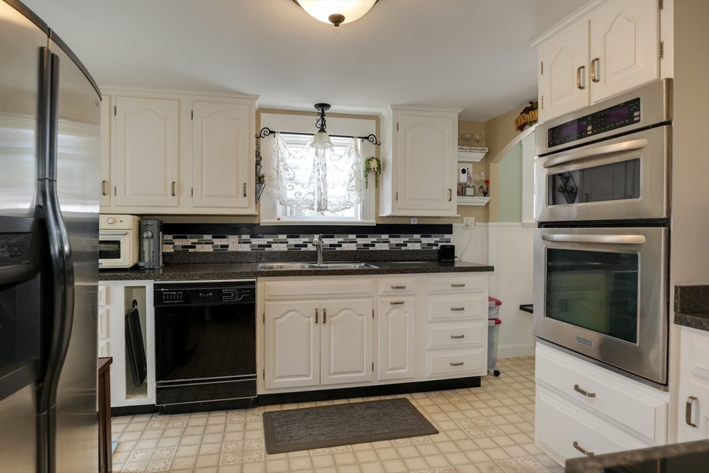 268 Manning St