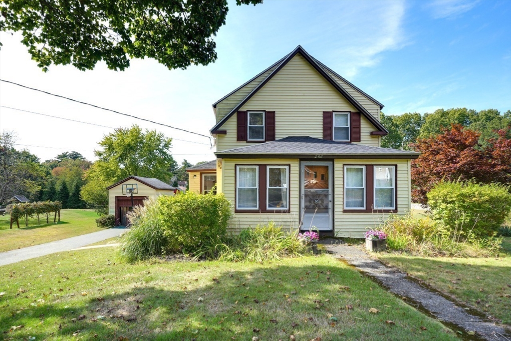 268 Manning St
