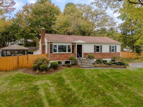 76 Northway St Holliston MA 01746
