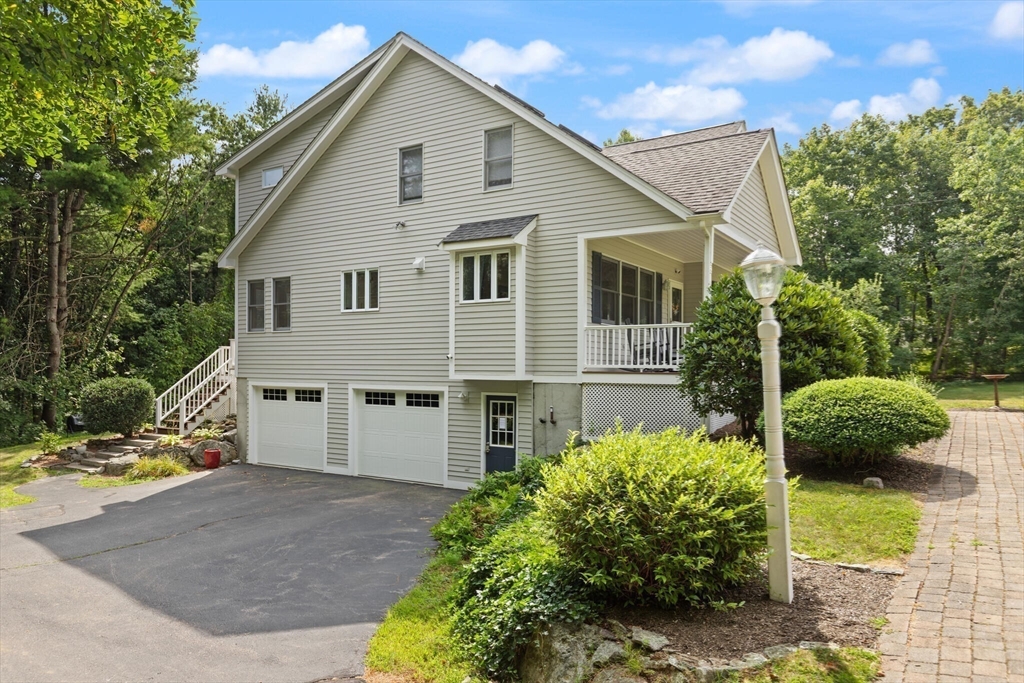 40 Ray Rd