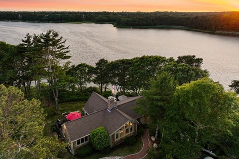 Single Family Residence in Barnstable MA 108 Bay Rd.jpg