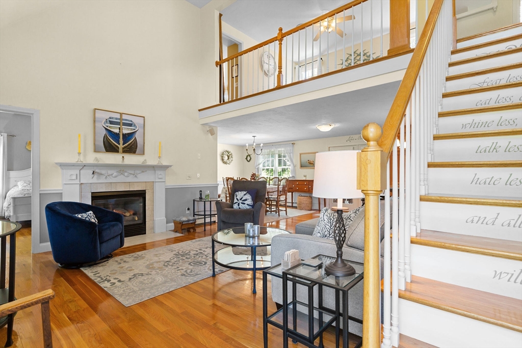 11 Scargo Hill Road