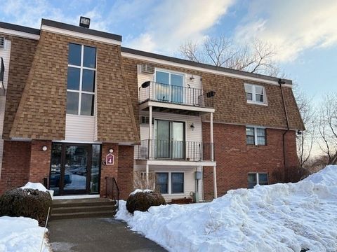 80 Damon Rd 4302 Northampton MA 01060