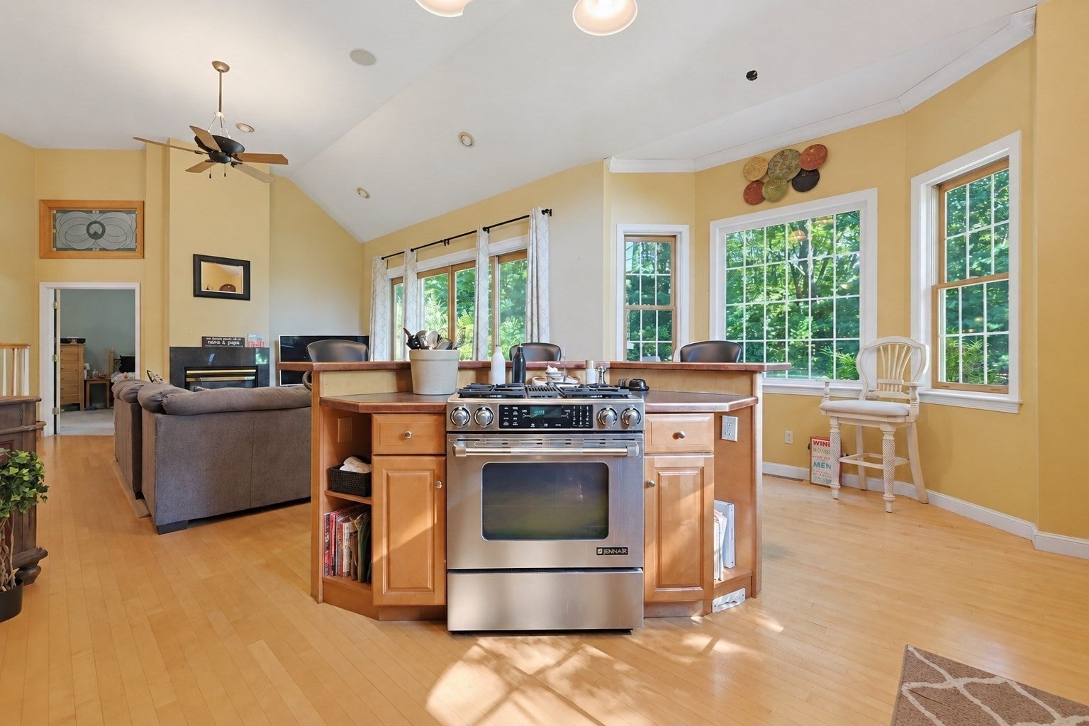 39 Cordaville Rd, Ashland, MA, 39 Cordaville Rd, Ashland, MA Photo #7
