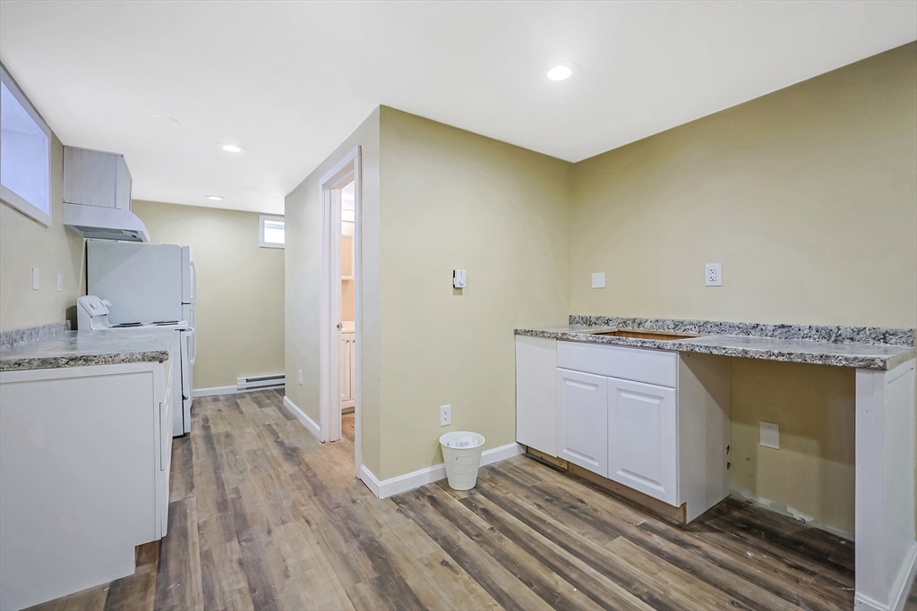 Marlborough, Massachusetts 01752, United States, 4 Bedrooms Bedrooms, ,5 BathroomsBathrooms,Residential,Active,86272