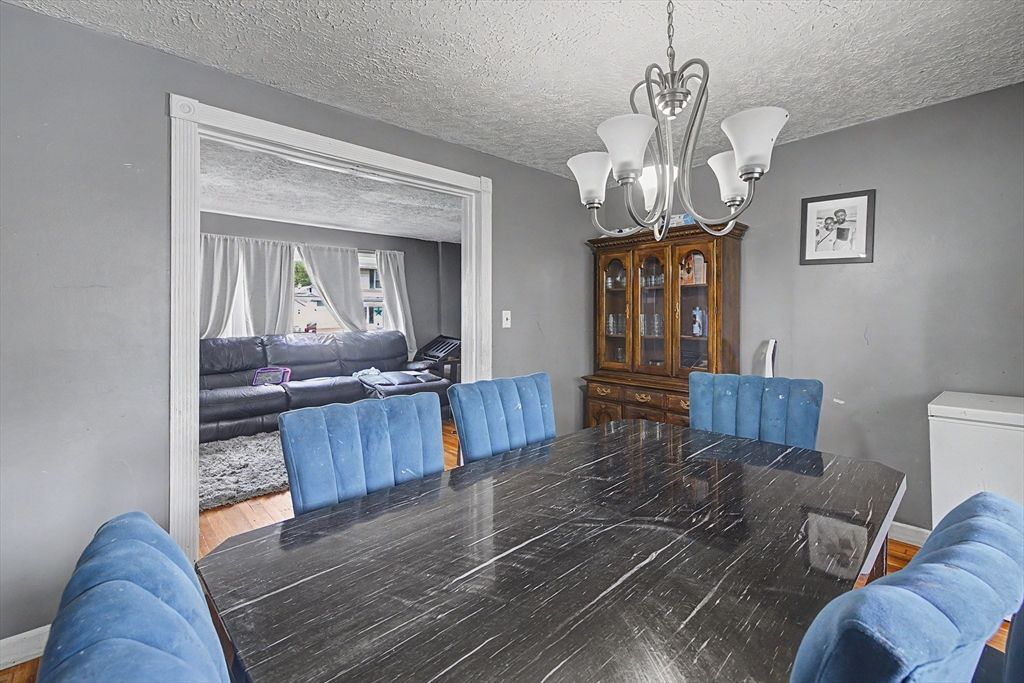 23 Jenness St