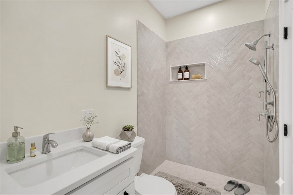 72 Oakland Street #1, Boston, MA, 72 Oakland Street #1, Boston, MA Photo #10