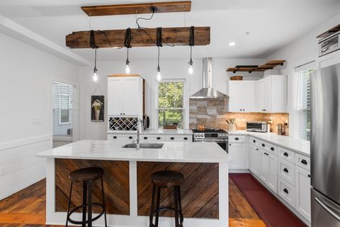 166 Littleton 3 Harvard MA 01451