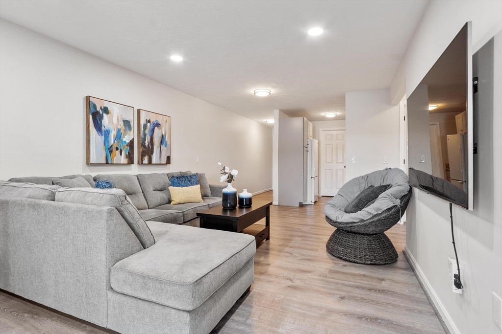 1205 Grafton St 26 - Photo 3