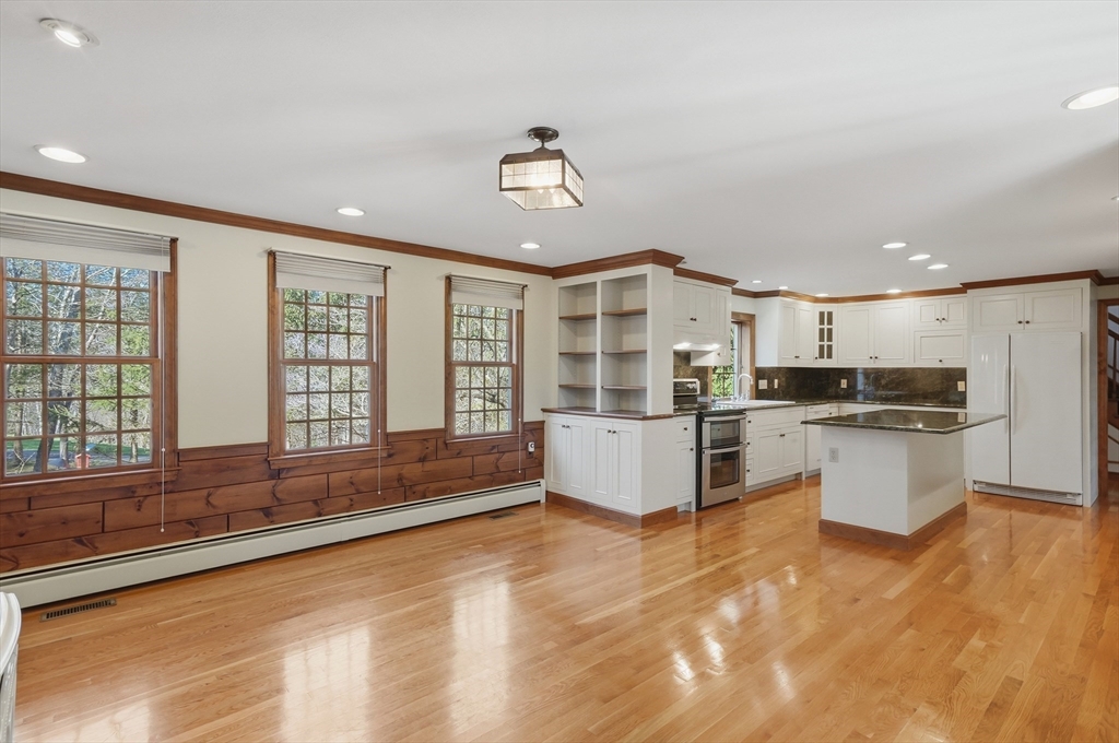 21 Greentree Lane, Newbury, MA Photo #8