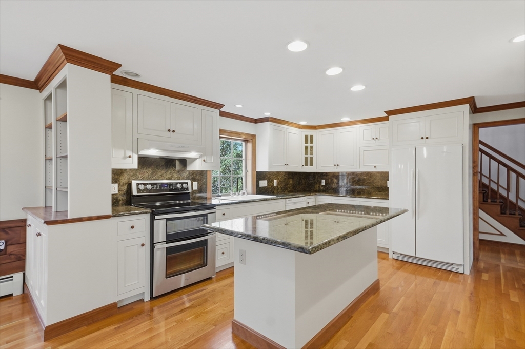 21 Greentree Lane, Newbury, MA Photo #9