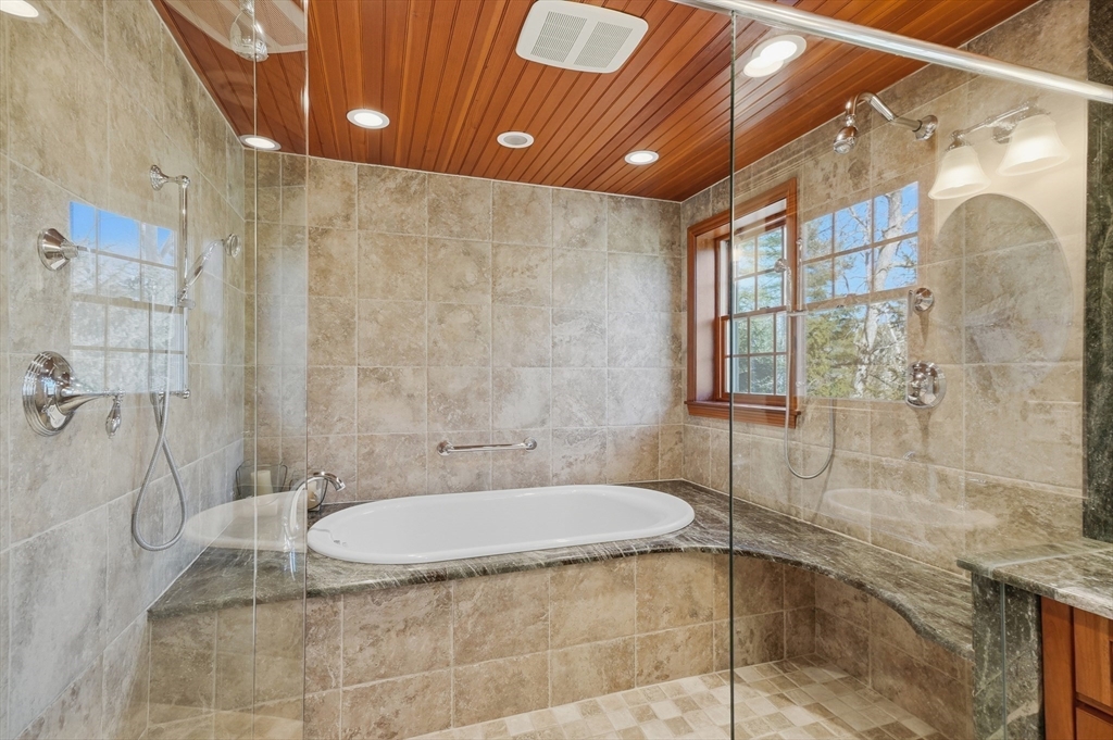 21 Greentree Lane, Newbury, MA Photo #30