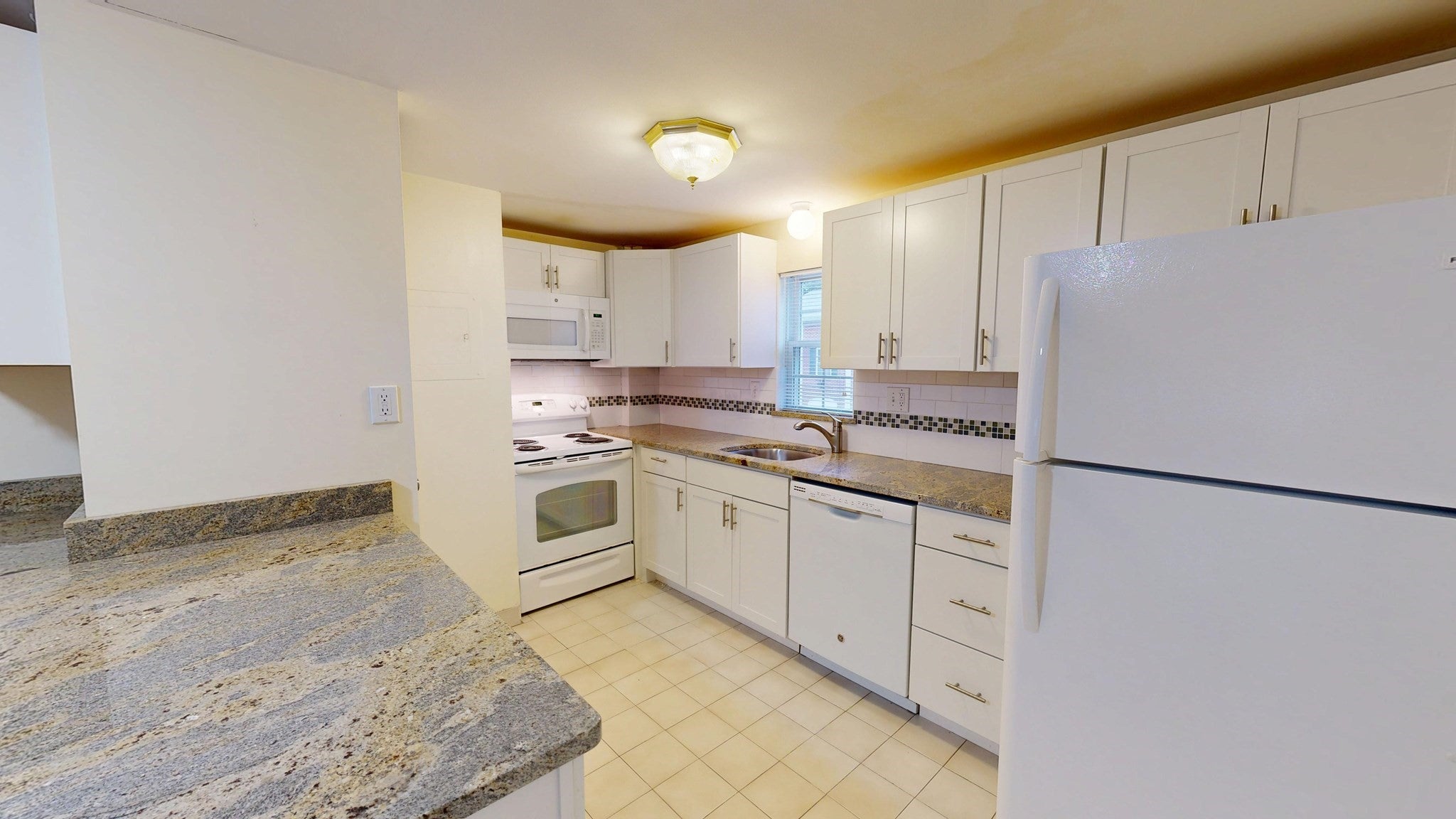 27-2 Arlington Road #3, Woburn, MA, 27-2 Arlington Road #3, Woburn, MA Photo #1