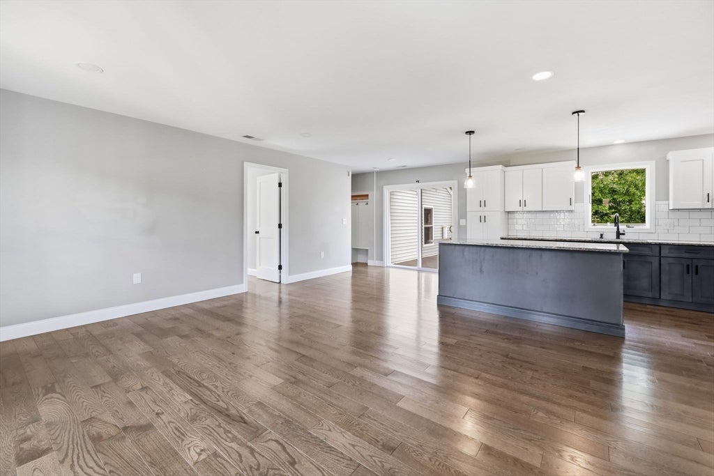 54 Beverly Dr, Westfield, MA, 54 Beverly Dr, Westfield, MA Photo #6