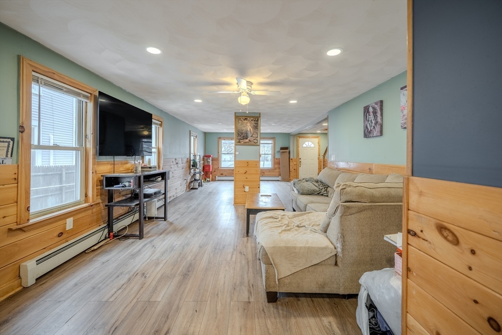 134 High St