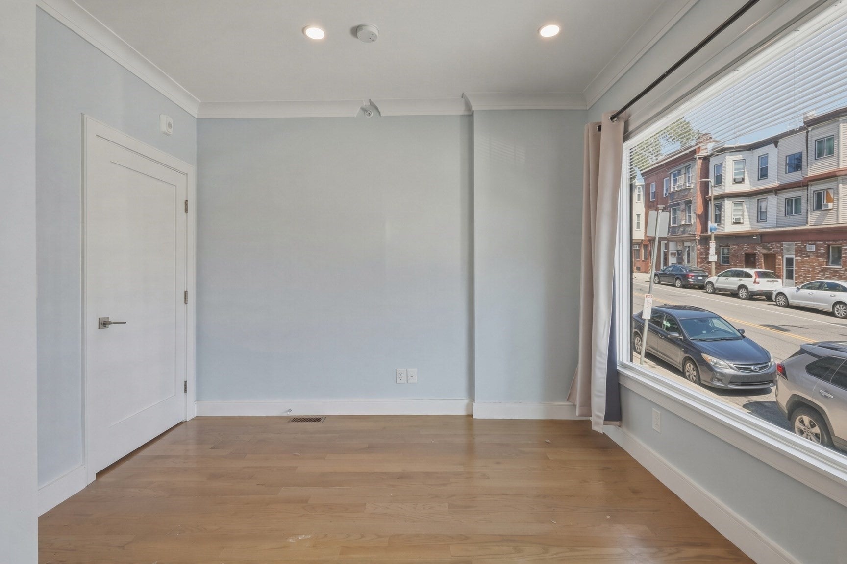 134 Chelsea St #2, Boston, MA Photo #10