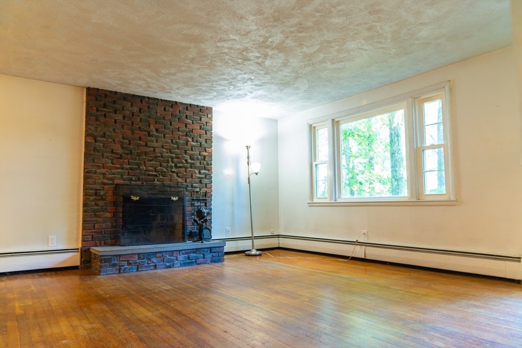 336 Ipswich Rd