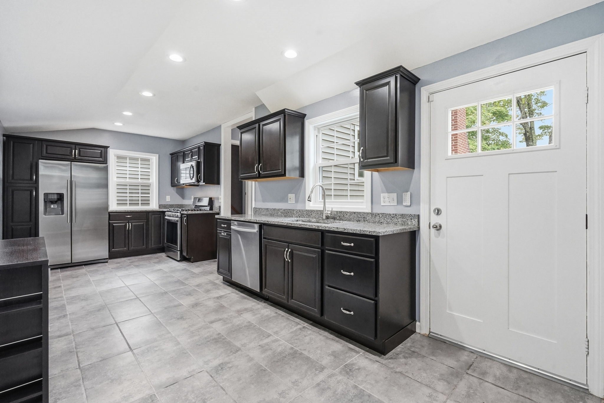43 Pine Acre Rd, Springfield, MA, 43 Pine Acre Rd, Springfield, MA Photo #13