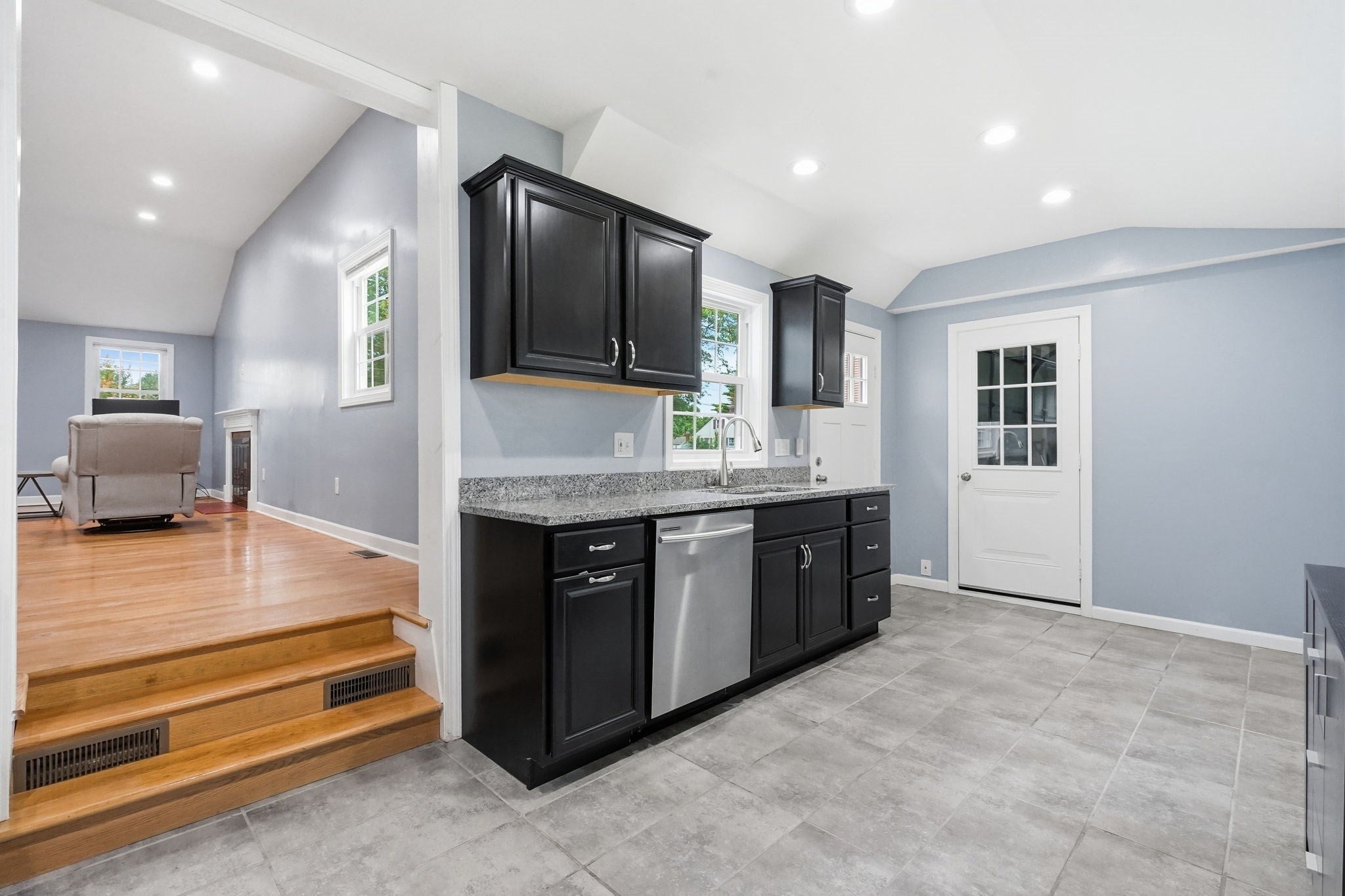 43 Pine Acre Rd, Springfield, MA, 43 Pine Acre Rd, Springfield, MA Photo #16
