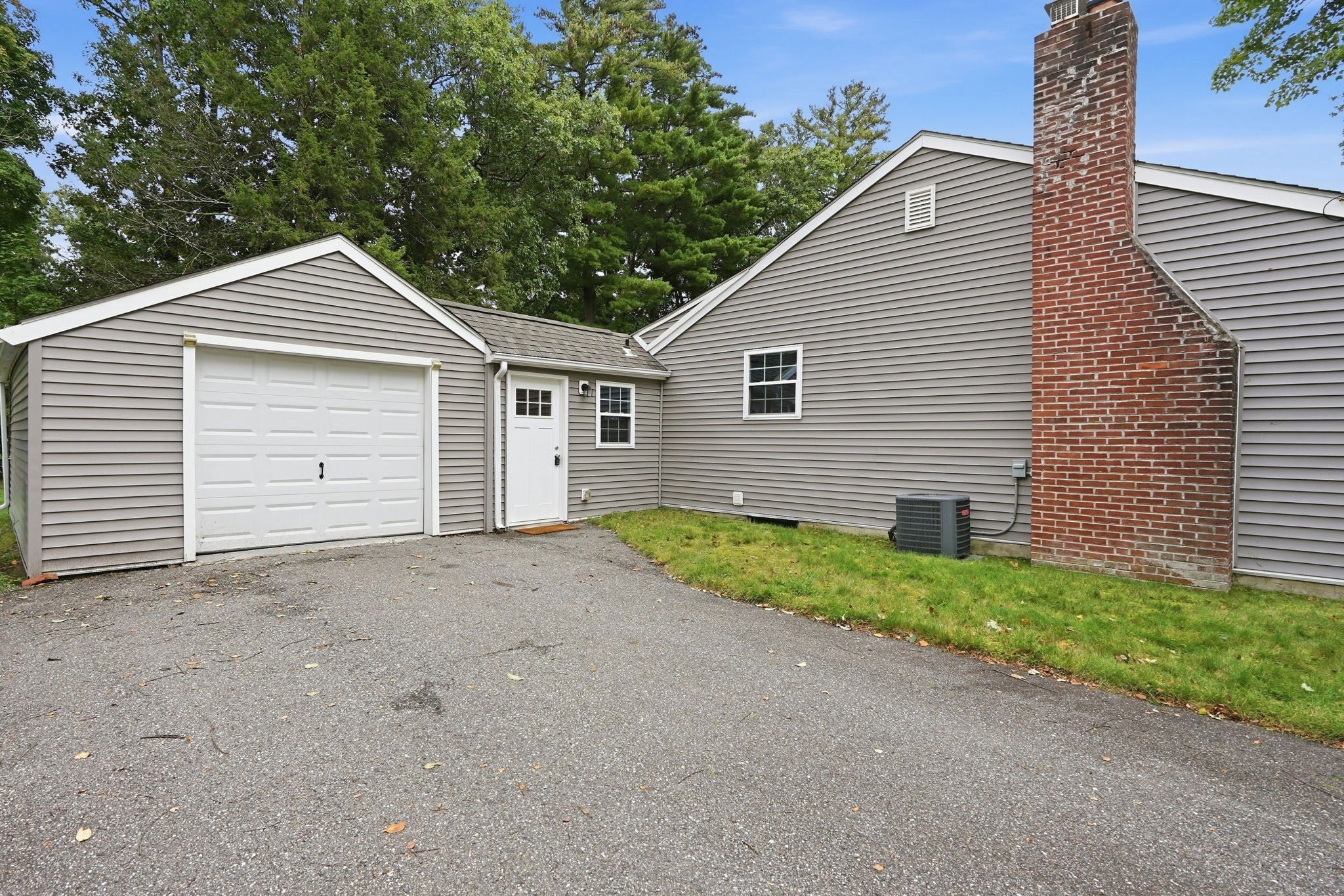 43 Pine Acre Rd, Springfield, MA, 43 Pine Acre Rd, Springfield, MA Photo #40