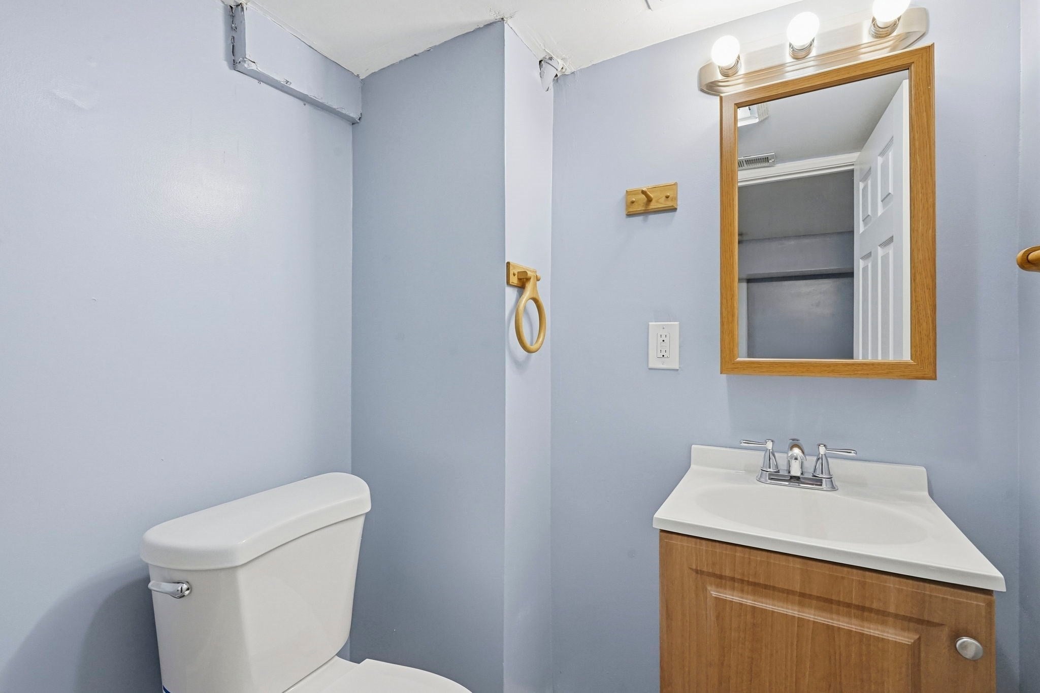 43 Pine Acre Rd, Springfield, MA, 43 Pine Acre Rd, Springfield, MA Photo #23