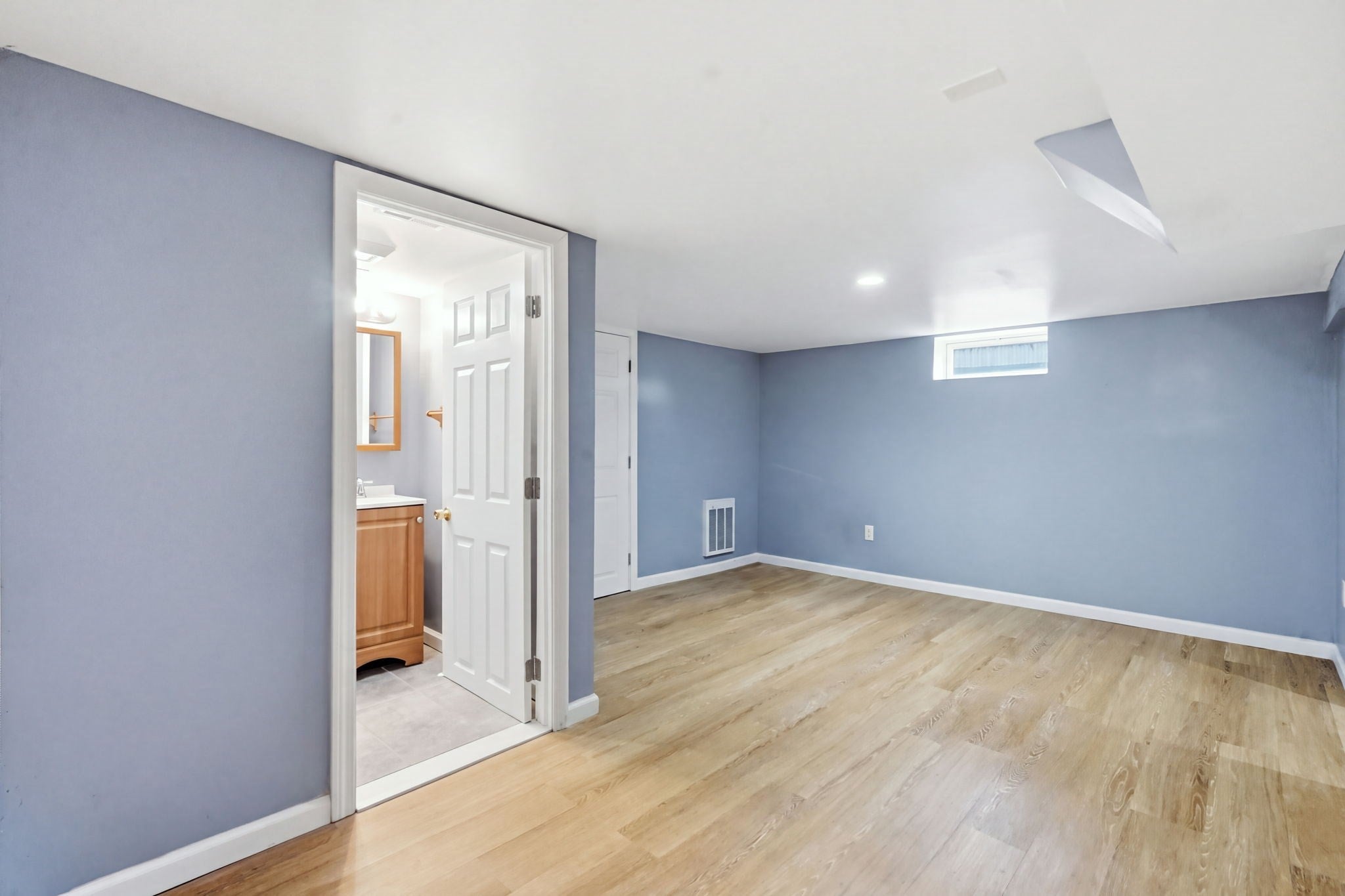 43 Pine Acre Rd, Springfield, MA, 43 Pine Acre Rd, Springfield, MA Photo #20