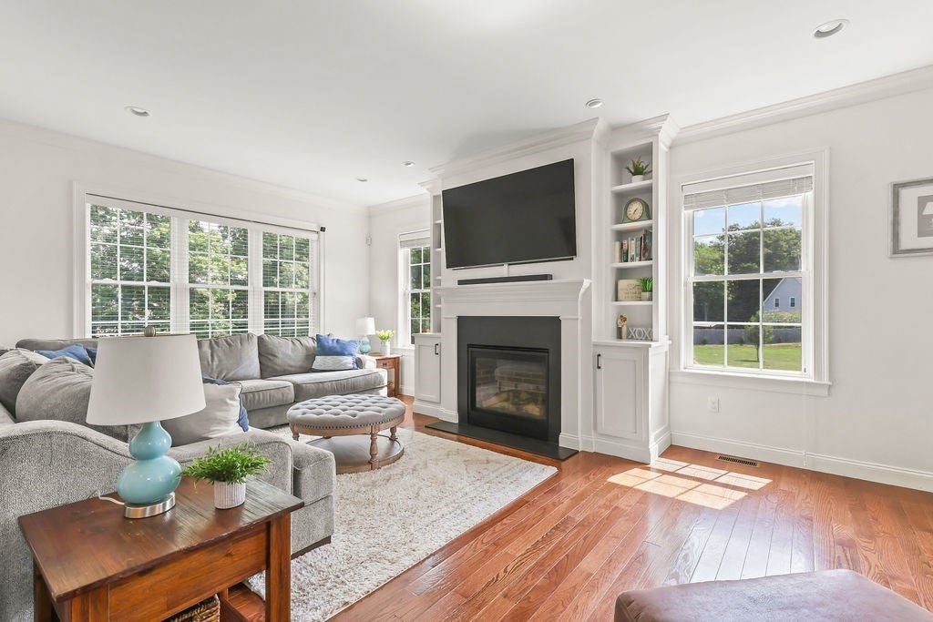 2 Hodgman Way, Plainville, MA, 2 Hodgman Way, Plainville, MA Photo #10