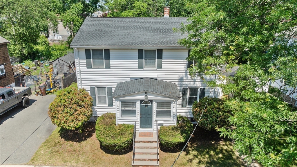 3 Winnegance Ave