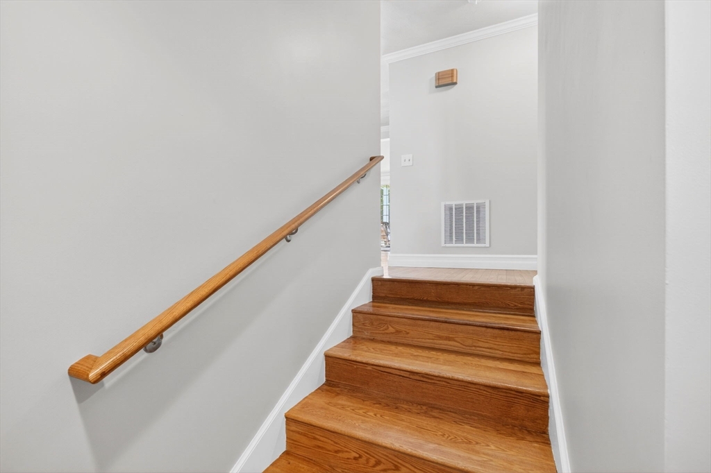 27 Jefferey Ln 27