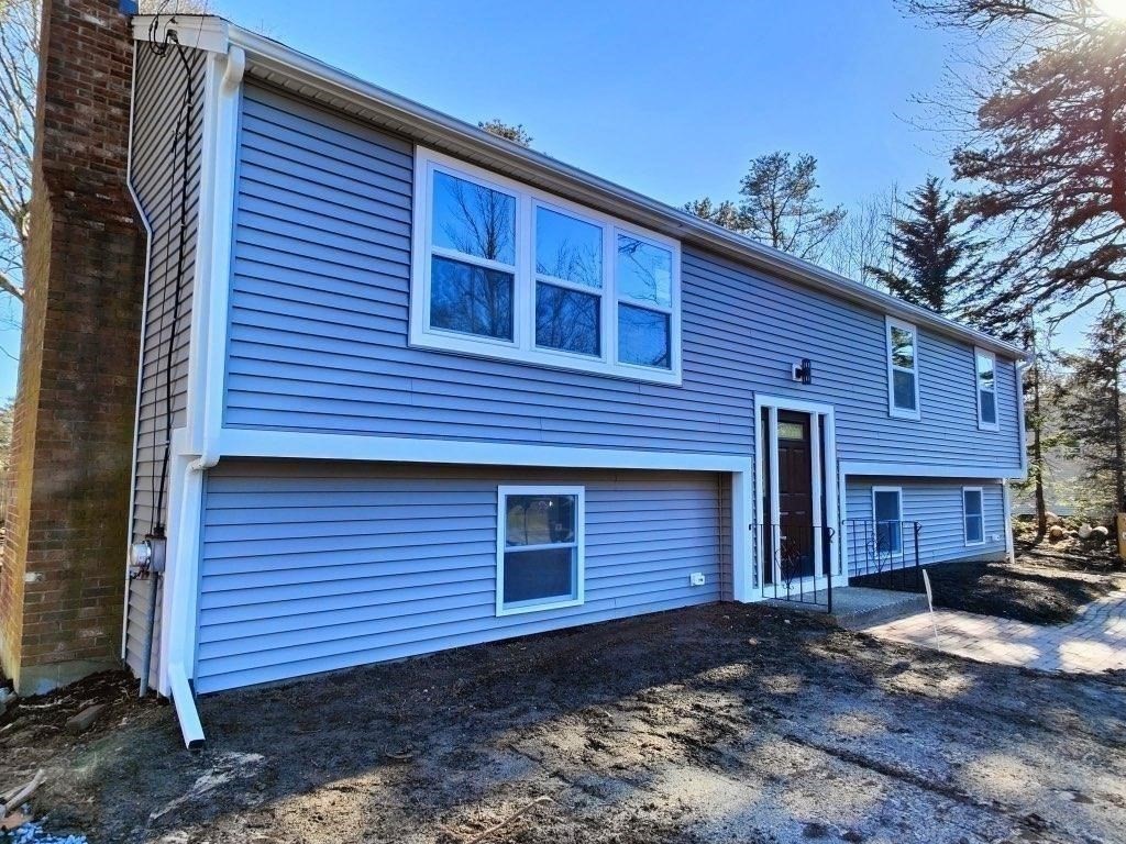 49 Captain Besse Rd
