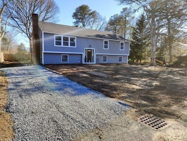 49 Captain Besse Rd