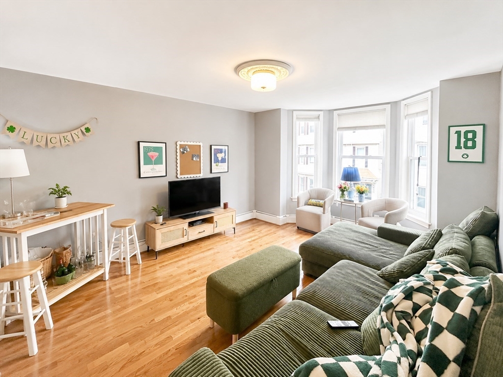 150 L St #2, Boston, MA Photo #1